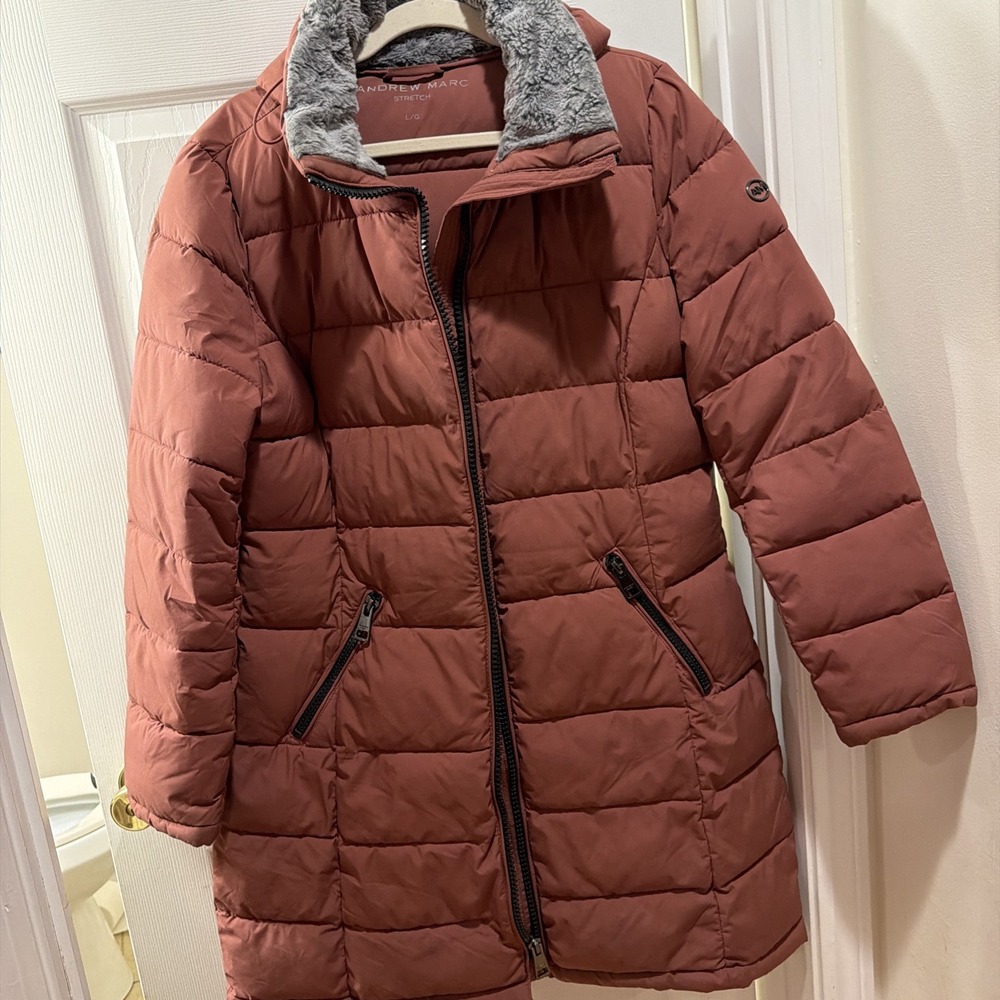 Andrew Marc W Large Taupe Puffer Coat Faux Fur Collar Hooded Winter Jacket 5351